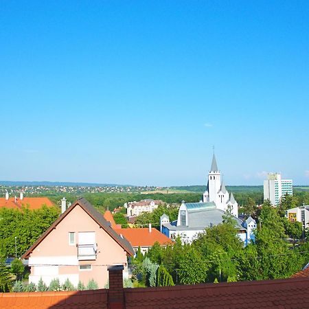 Heviz Therme Apartmenthaus Bagian luar foto