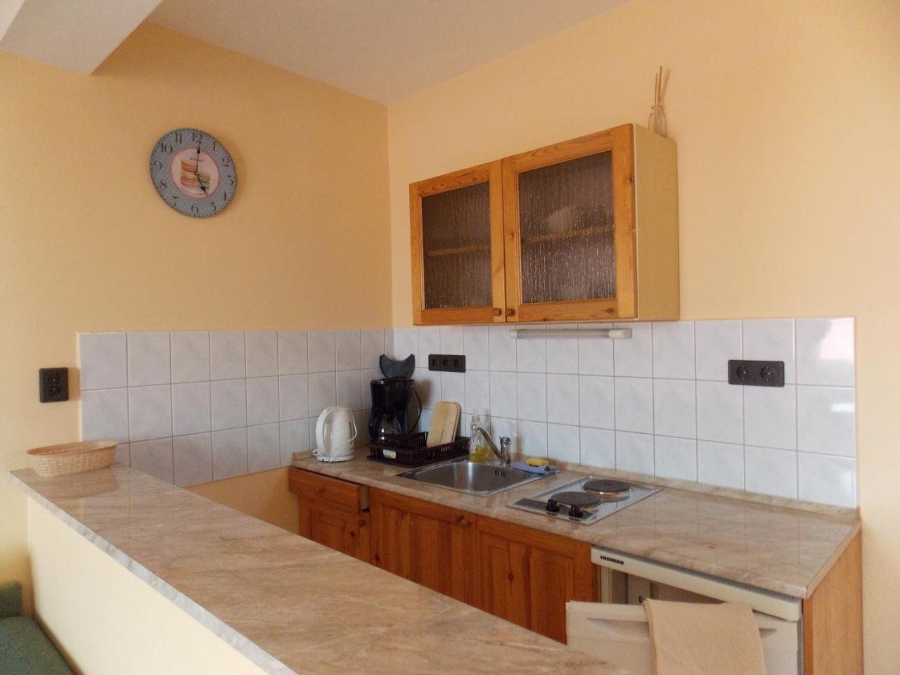 Heviz Therme Apartmenthaus Bagian luar foto