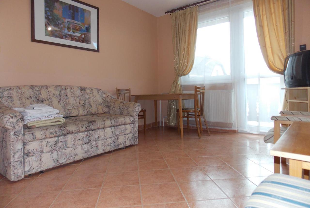 Heviz Therme Apartmenthaus Bagian luar foto