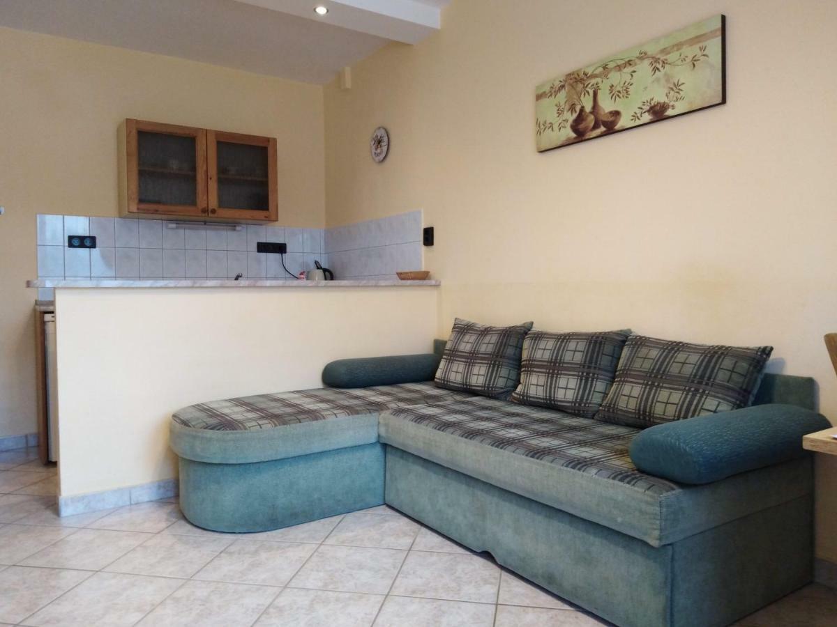 Heviz Therme Apartmenthaus Bagian luar foto