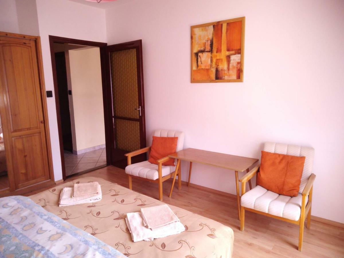 Heviz Therme Apartmenthaus Bagian luar foto